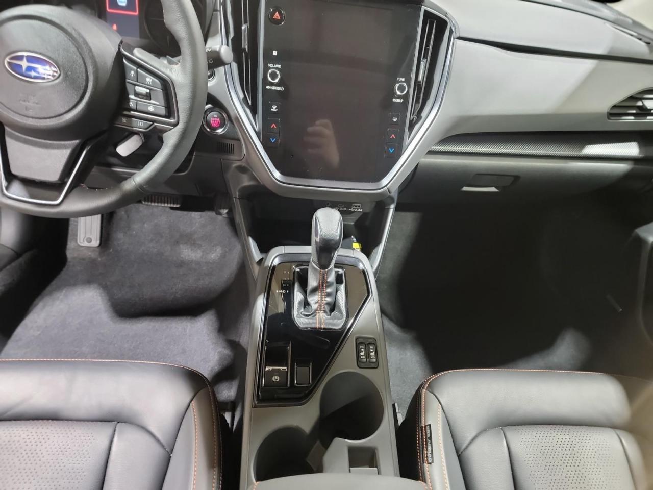 2024 Subaru Crosstrek Limited 4dr All-Wheel Drive Photo