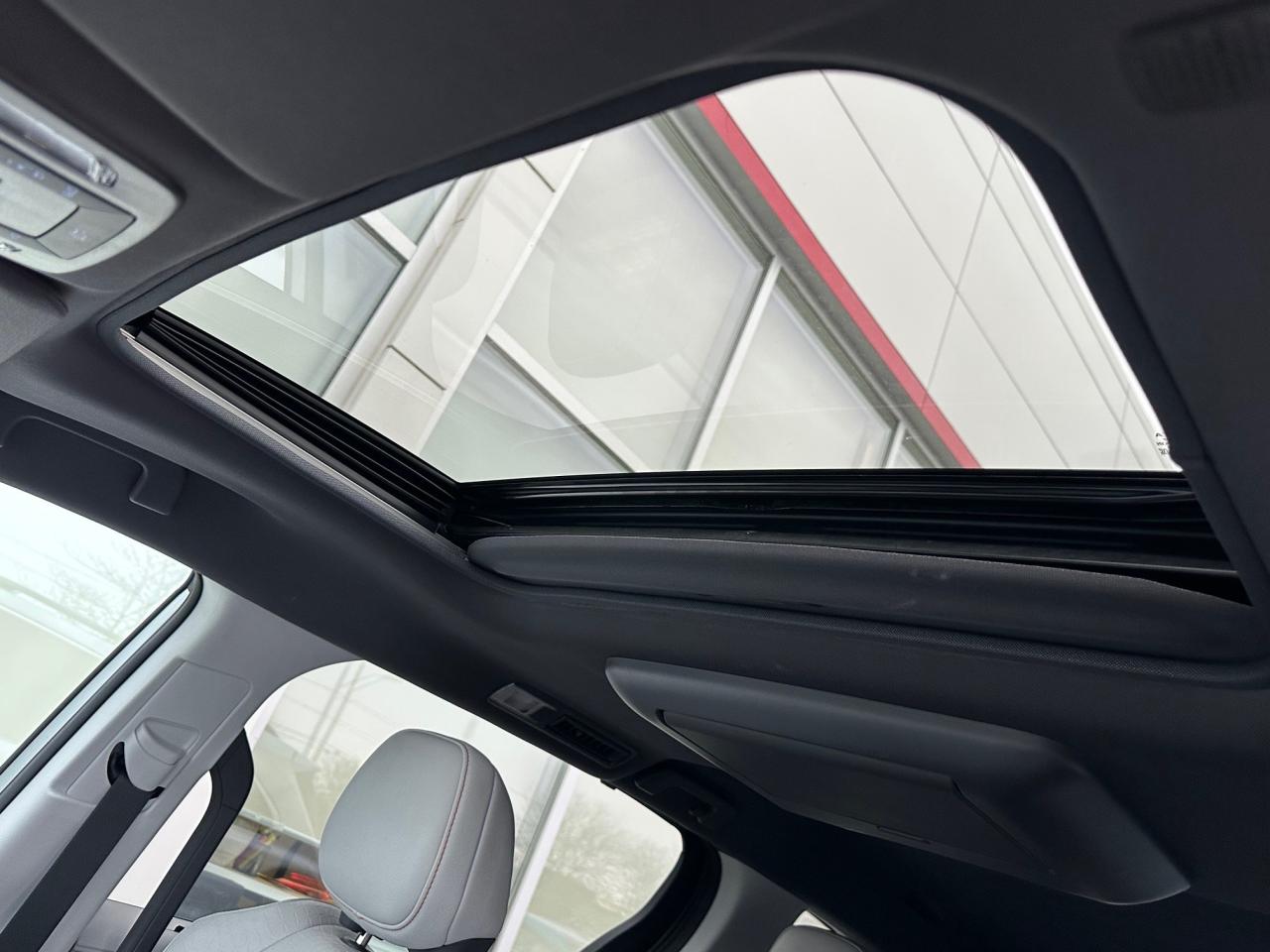 2024 Toyota Sienna XSE 7-Passenger 4dr All-Wheel Drive Passenger Van Photo