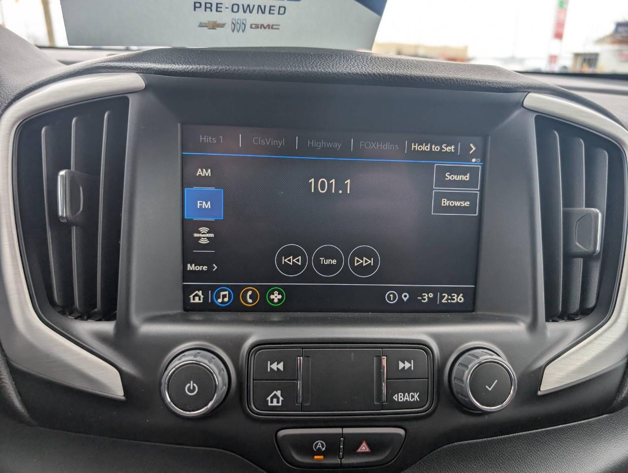 2023 GMC Terrain AWD SLT Photo