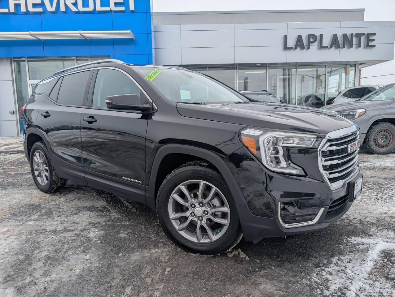2023 GMC Terrain AWD SLT Photo0