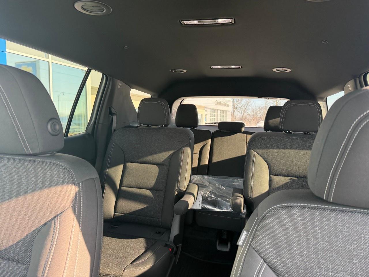 2026 Chevrolet Traverse AWD 4dr LT Photo