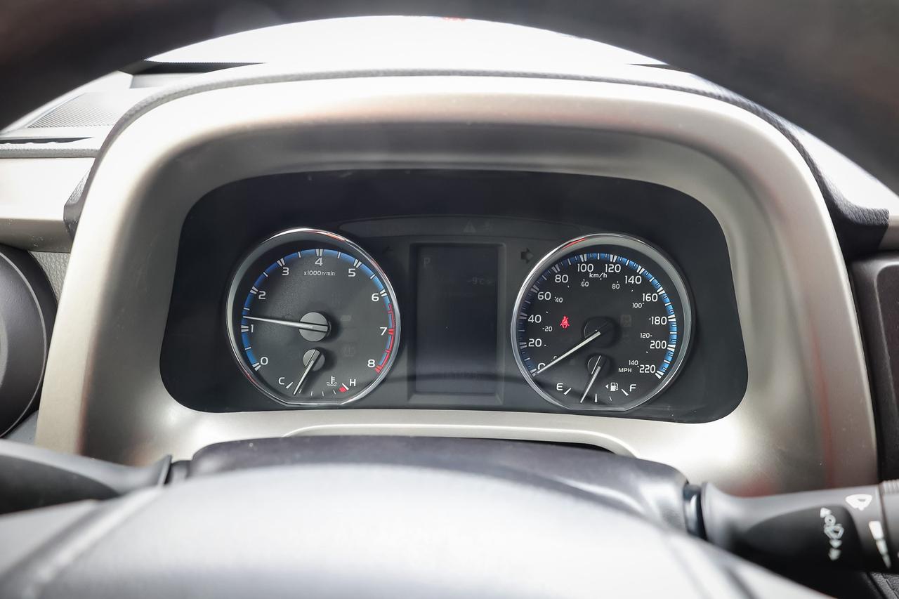 2017 Toyota RAV4 LE 4dr All-wheel Drive Photo