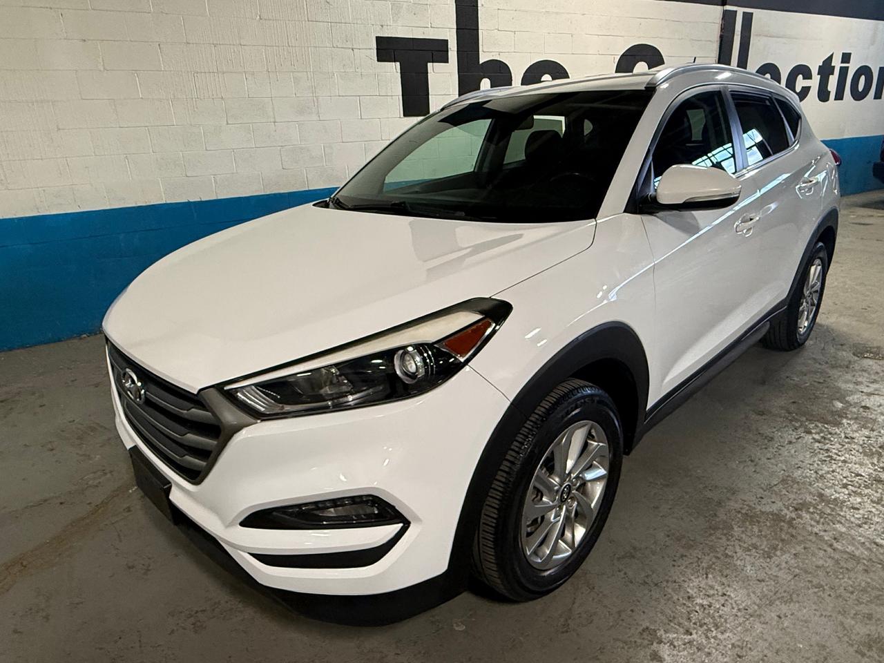 2016 Hyundai Tucson Premium 2.0 (A6) 4dr All-Wheel Drive Photo4