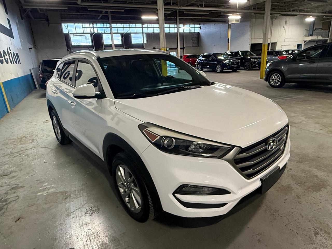 2016 Hyundai Tucson Premium 2.0 (A6) 4dr All-Wheel Drive Photo