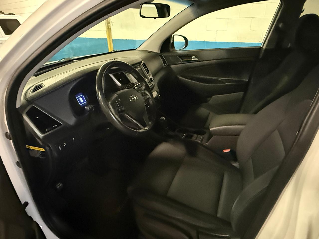 2016 Hyundai Tucson Premium 2.0 (A6) 4dr All-Wheel Drive Photo