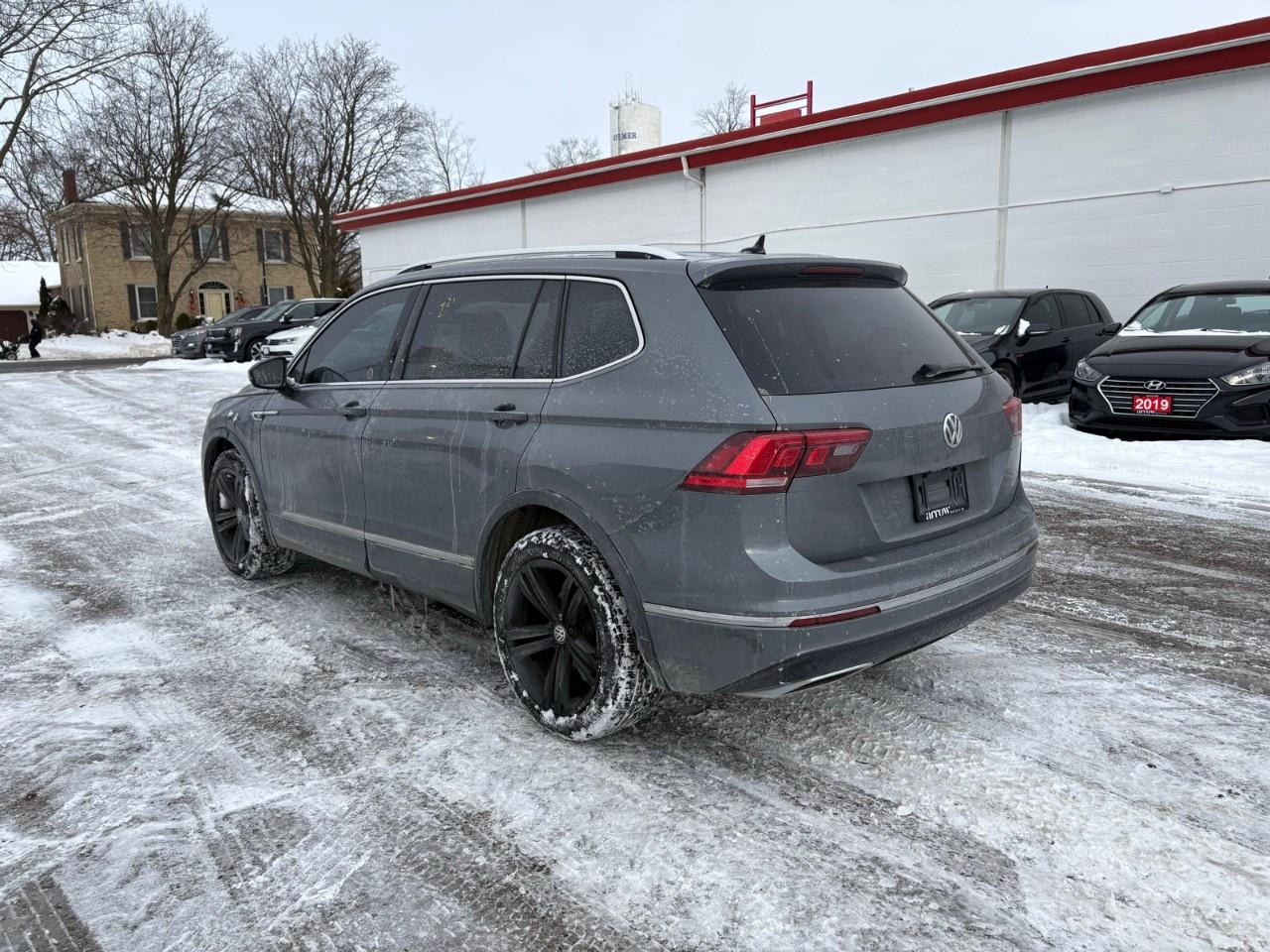 2019 Volkswagen Tiguan Highline 4MOTION Photo