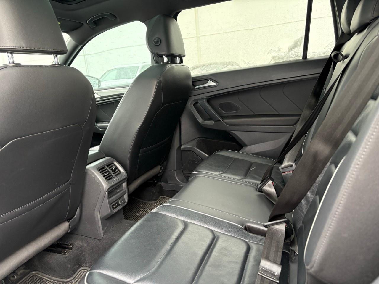 2019 Volkswagen Tiguan Highline 4MOTION Photo