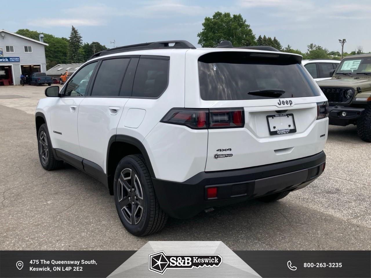 2026 Jeep Cherokee Laredo/Limited 4dr 4x4 Photo2