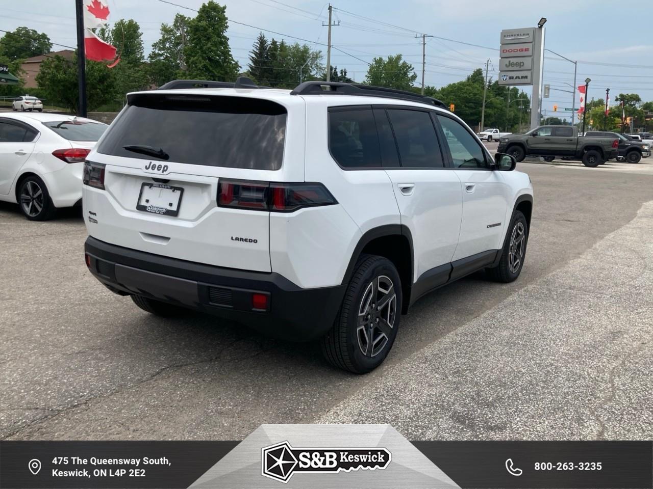 2026 Jeep Cherokee Laredo/Limited 4dr 4x4 Photo4