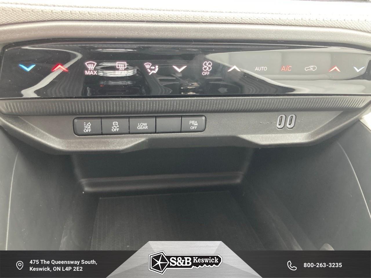 2026 Jeep Cherokee Laredo/Limited 4dr 4x4 Photo