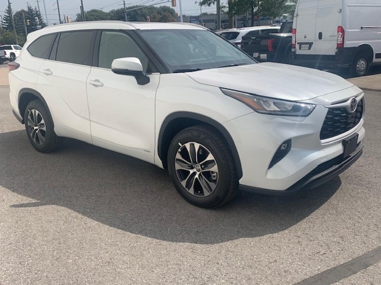 2026 Toyota Highlander Hybrid XLE 4dr All-Wheel Drive Photo