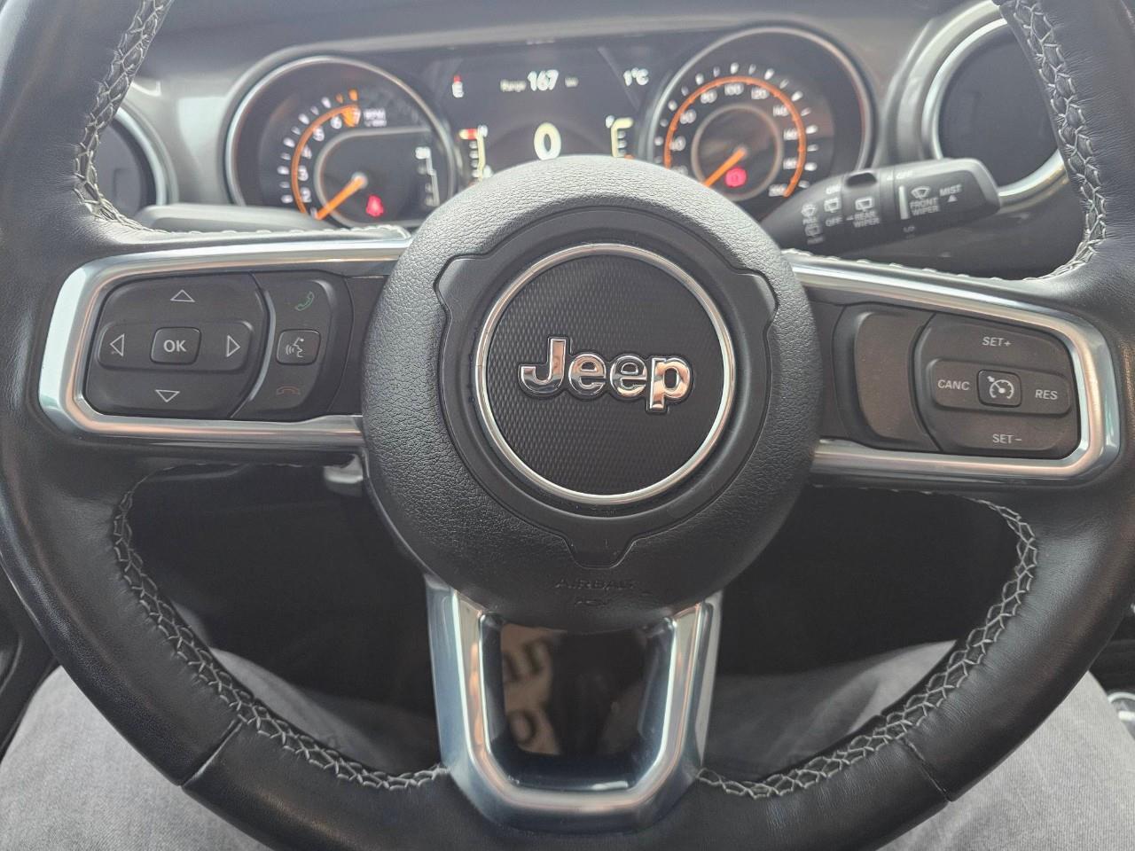 2022 Jeep WRANGLER UNLIMITED Sahara 4dr 4x4 Photo