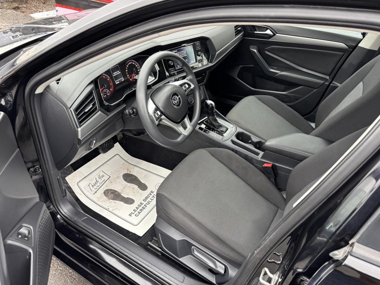 2021 Volkswagen Jetta Comfortline (A8) 4dr Sedan Photo4