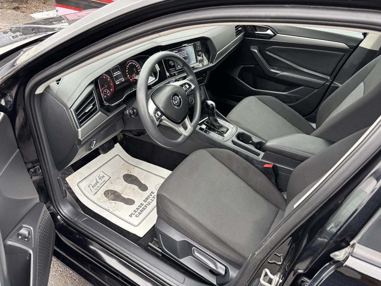 2021 Volkswagen Jetta Comfortline (A8) 4dr Sedan Photo