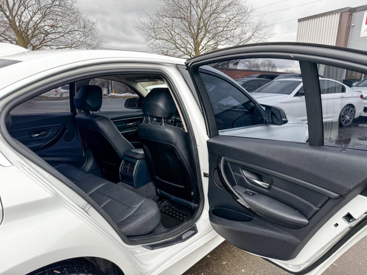 2014 BMW 3 Series 4dr Sdn 328i xDrive AWD Photo