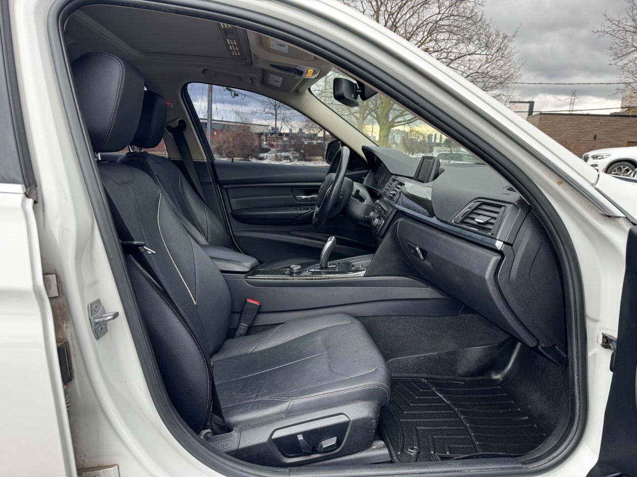 2014 BMW 3 Series 4dr Sdn 328i xDrive AWD Photo