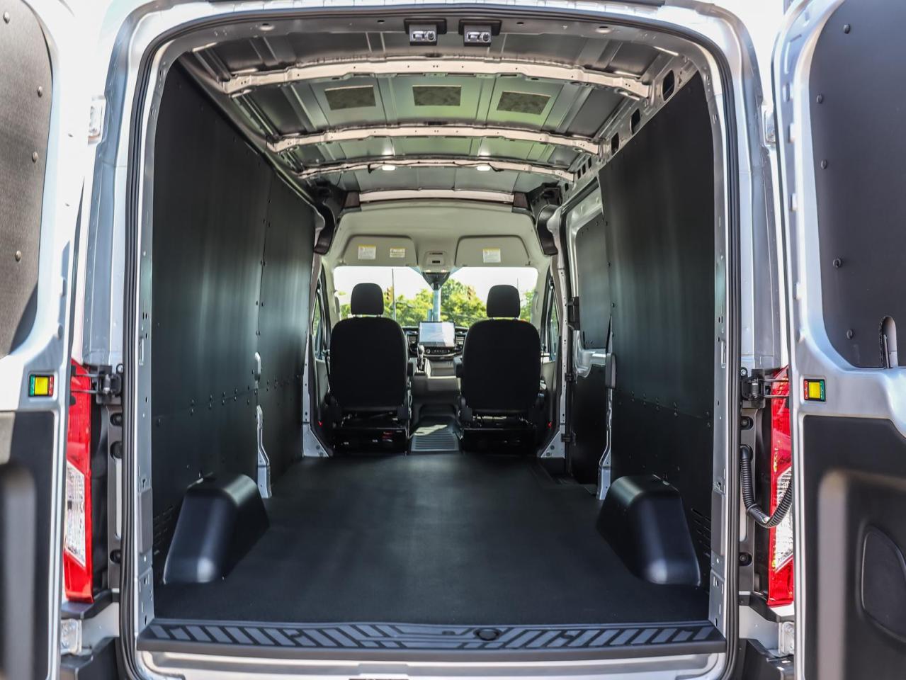 2023 Ford Transit-150 Cargo Base Rear-Wheel Drive Medium Roof Van 148 in. WB Photo