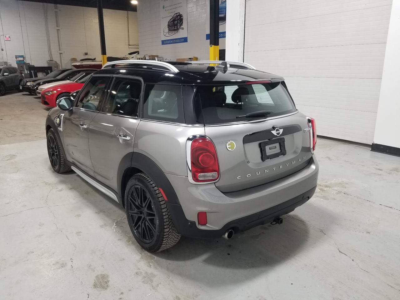 2018 MINI E Countryman Cooper S 4dr All-Wheel Drive ALL4 Sport Utility Photo4