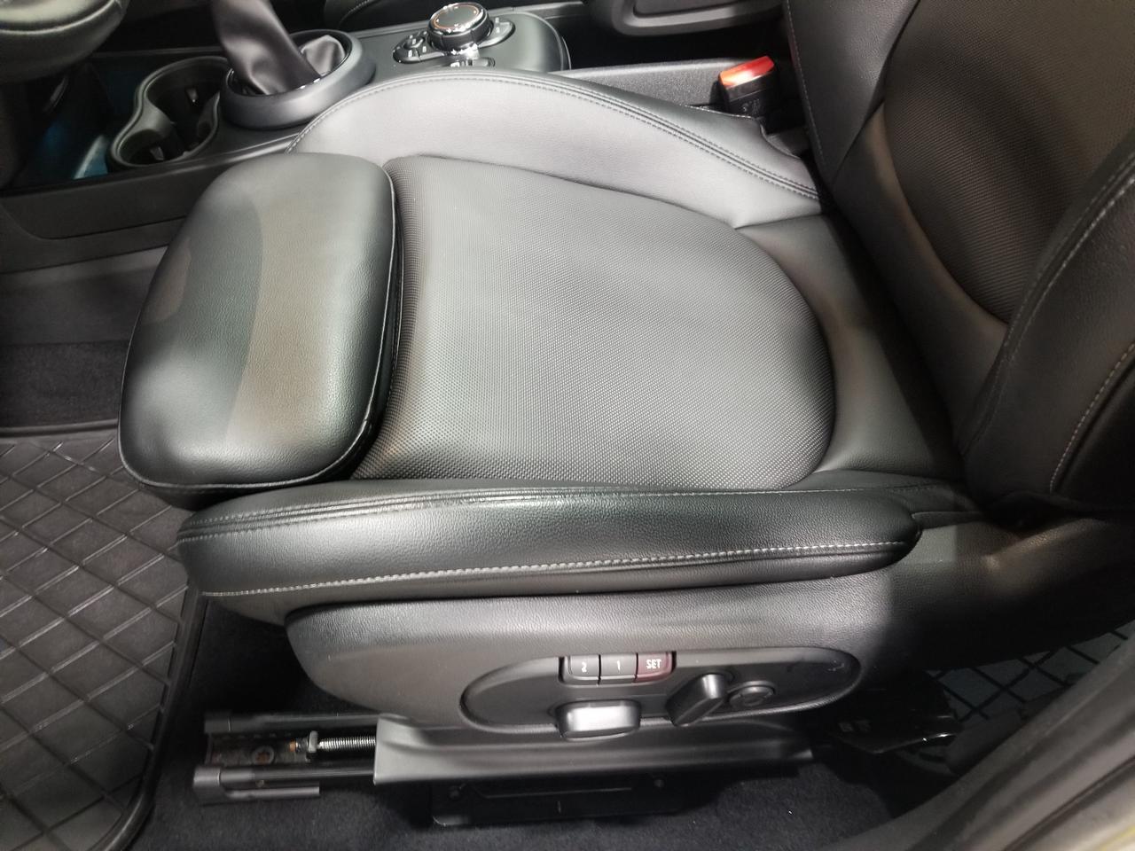 2018 MINI E Countryman Cooper S 4dr All-Wheel Drive ALL4 Sport Utility Photo