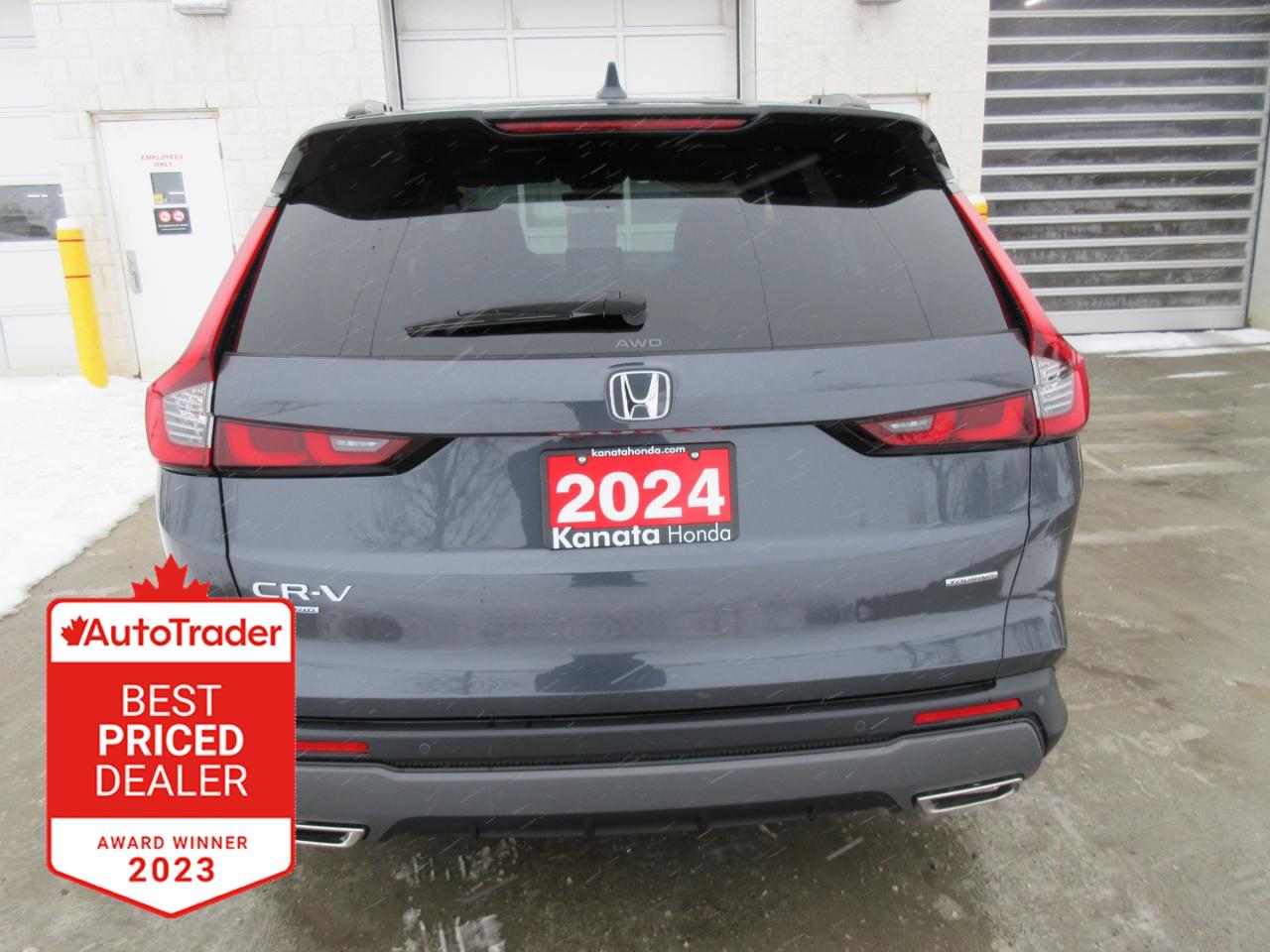 2024 Honda CR-V Hybrid Touring 4dr All-Wheel Drive Photo