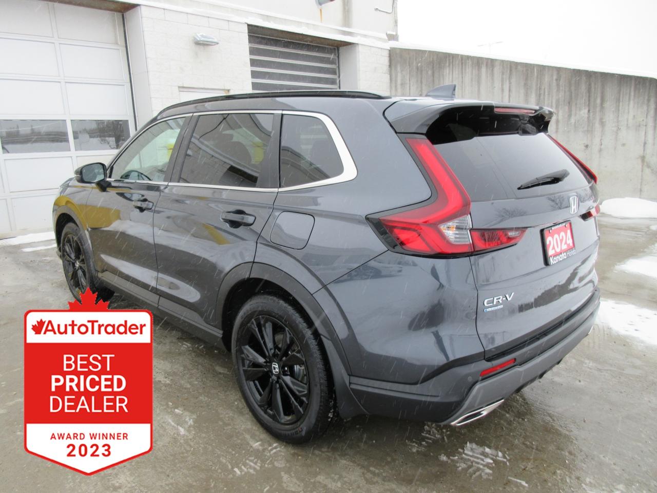 2024 Honda CR-V Hybrid Touring 4dr All-Wheel Drive Photo