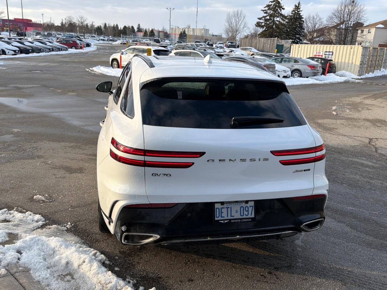 2026 Genesis GV70 3.5T Sport Quilting 4dr All-Wheel Drive Photo2