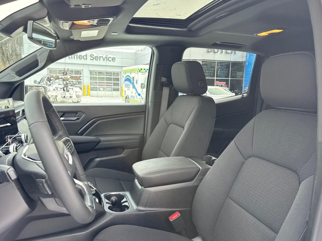 2026 GMC Canyon Crew Cab Short Box 4-Wheel Drive Elevation Photo