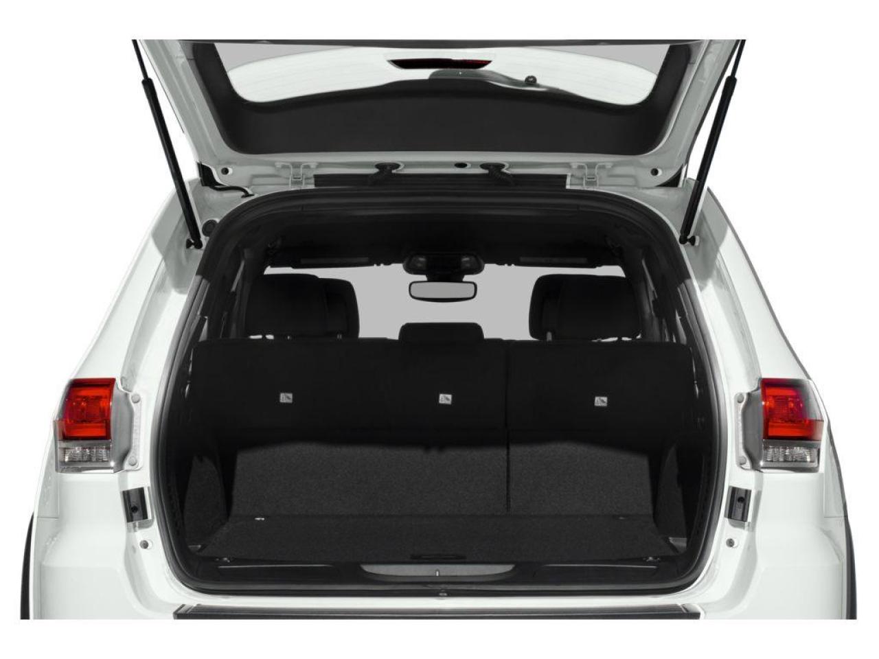 2018 Jeep Grand Cherokee Laredo 4dr 4x4 Photo