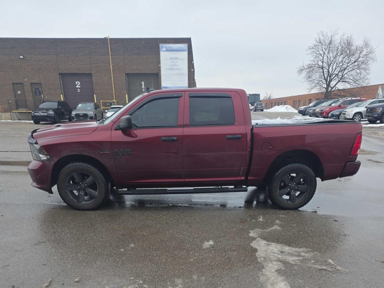 2019 RAM 1500 Classic EXPRESS 4X4 CREW CAB 5'7" BOX Photo
