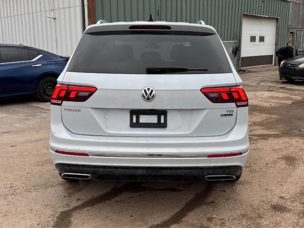 2018 Volkswagen Tiguan Highline 4dr All-wheel Drive 4MOTION Photo