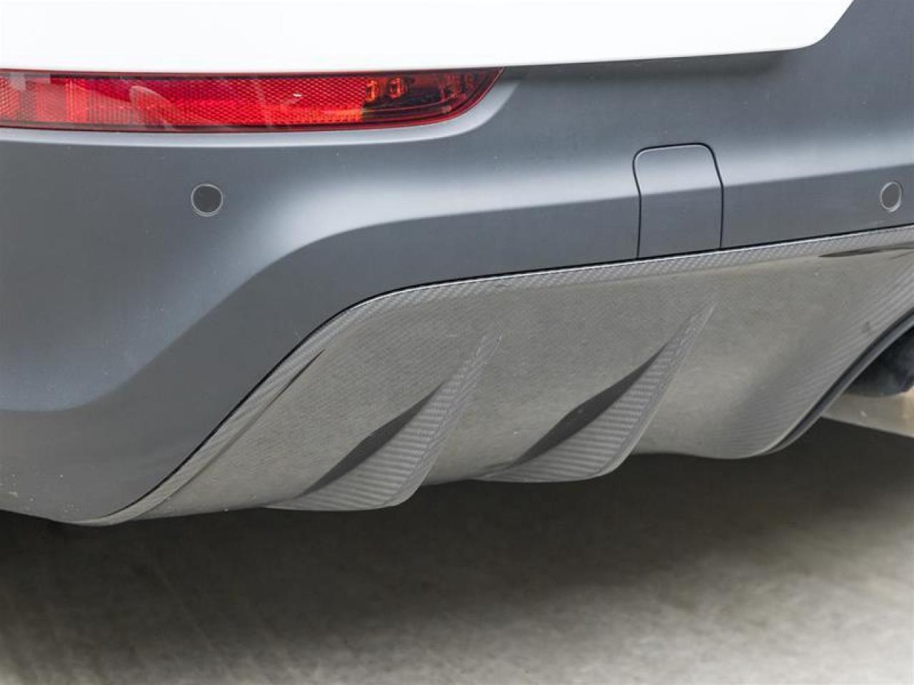 2025 Porsche Cayenne  Photo