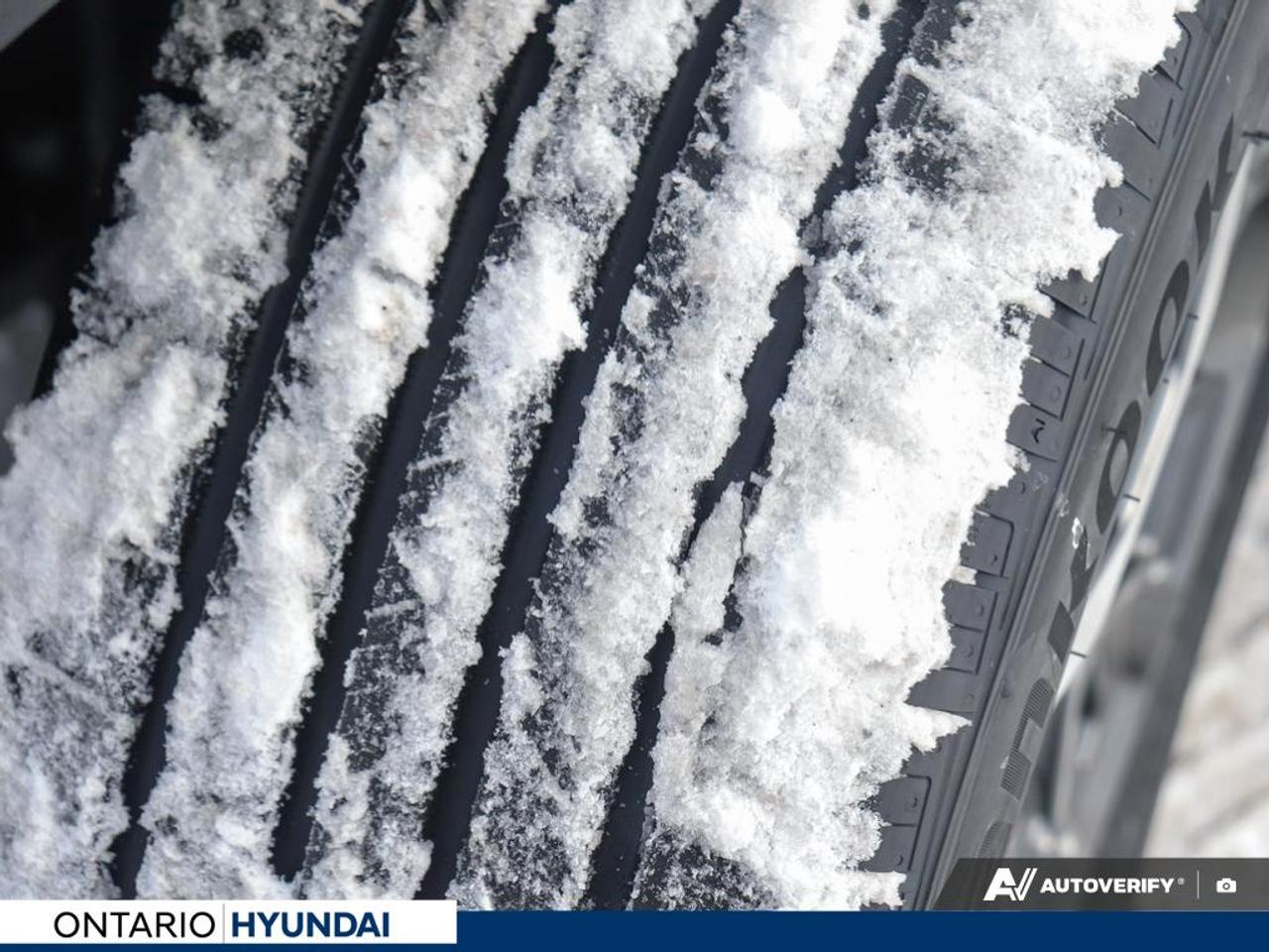 2023 Hyundai Santa Fe HEV Luxury 4dr All-Wheel Drive Photo