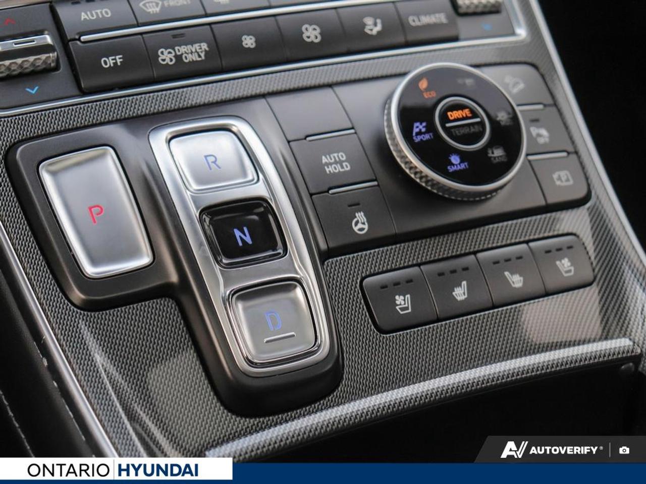 2023 Hyundai Santa Fe HEV Luxury 4dr All-Wheel Drive Photo
