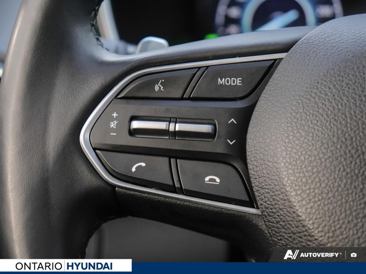 2023 Hyundai Santa Fe HEV Luxury 4dr All-Wheel Drive Photo