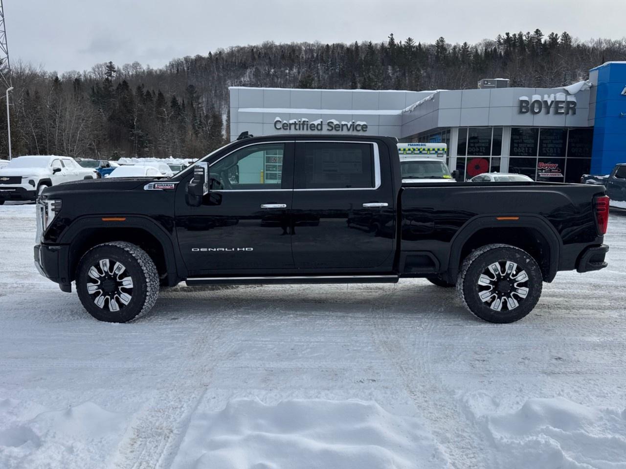 2026 GMC SIERRA 2500HD Crew Cab Standard Box 4-Wheel Drive Denali Photo