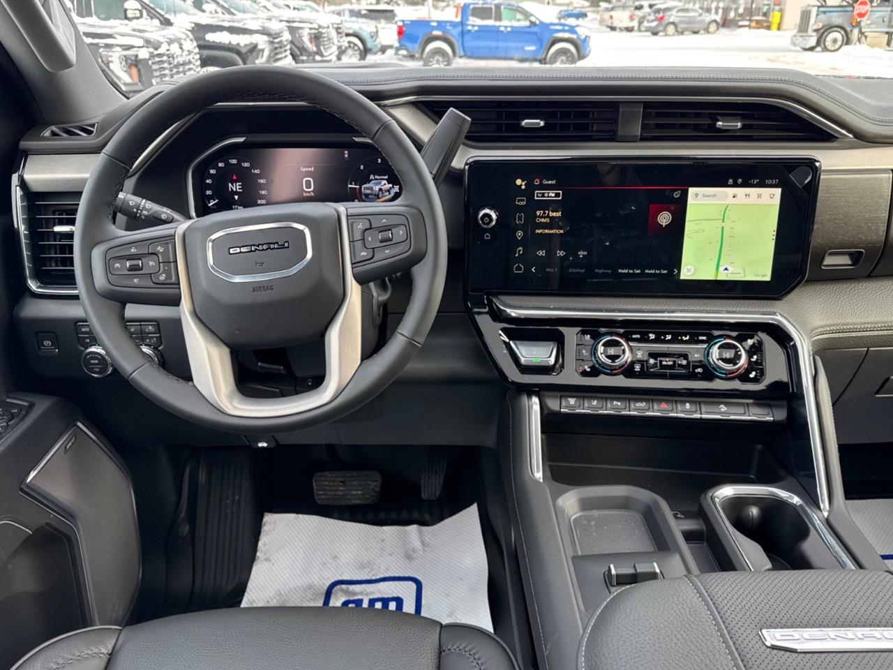 2026 GMC SIERRA 2500HD Crew Cab Standard Box 4-Wheel Drive Denali Photo