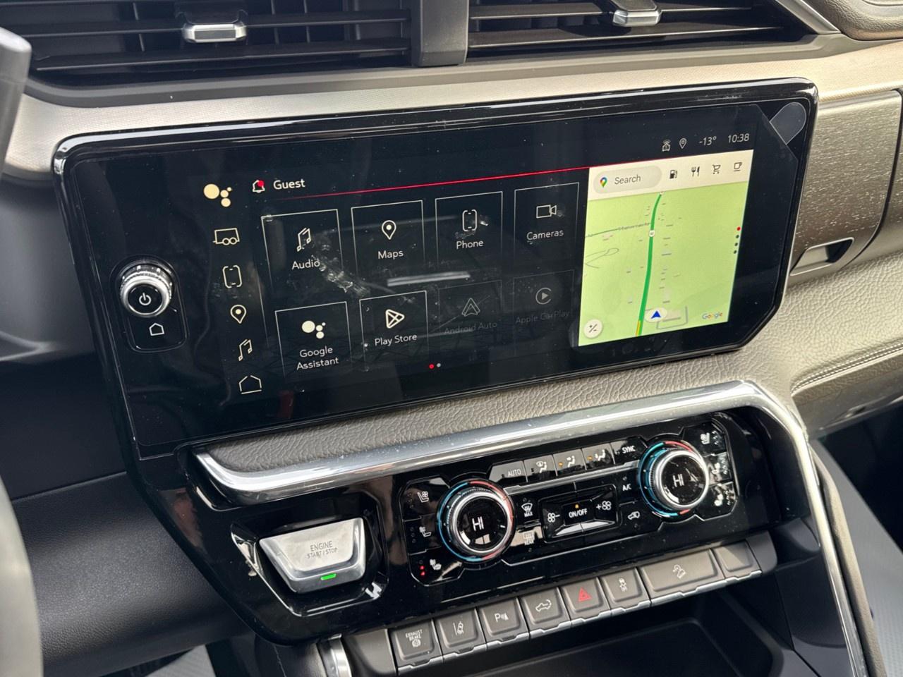 2026 GMC SIERRA 2500HD Crew Cab Standard Box 4-Wheel Drive Denali Photo