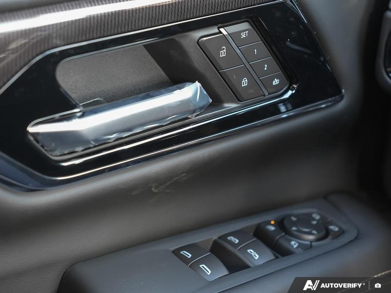 2026 GMC Yukon XL 4WD 4dr Elevation Photo