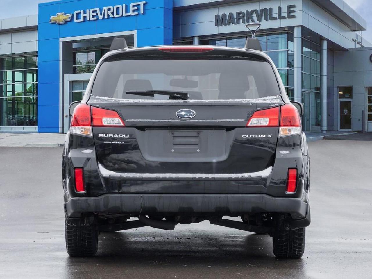 2011 Subaru Outback  Photo