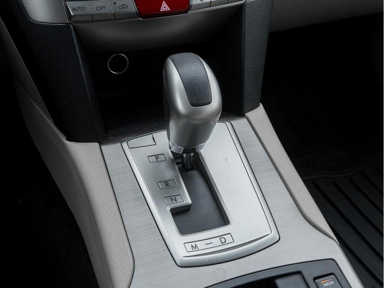 2011 Subaru Outback  Photo