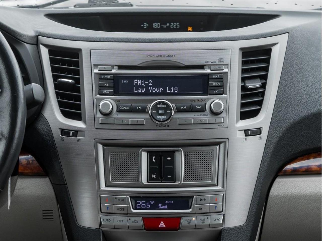 2011 Subaru Outback  Photo