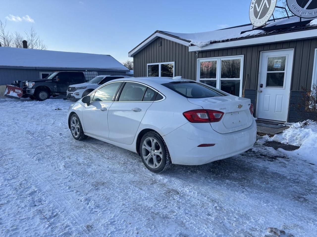 2018 Chevrolet Cruze Premier Auto 4dr Sedan Photo