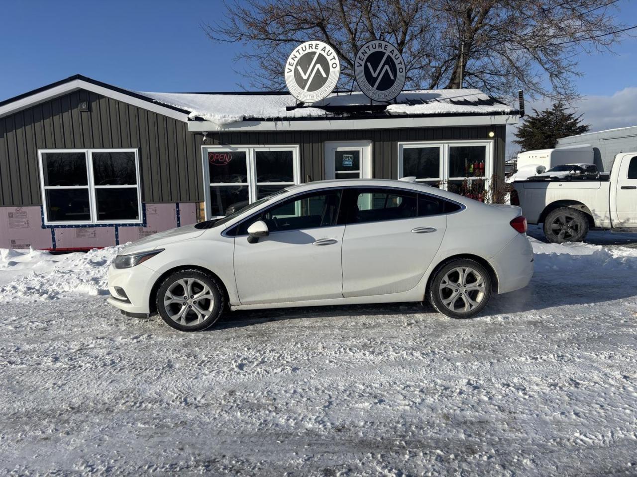 2018 Chevrolet Cruze Premier Auto 4dr Sedan Photo