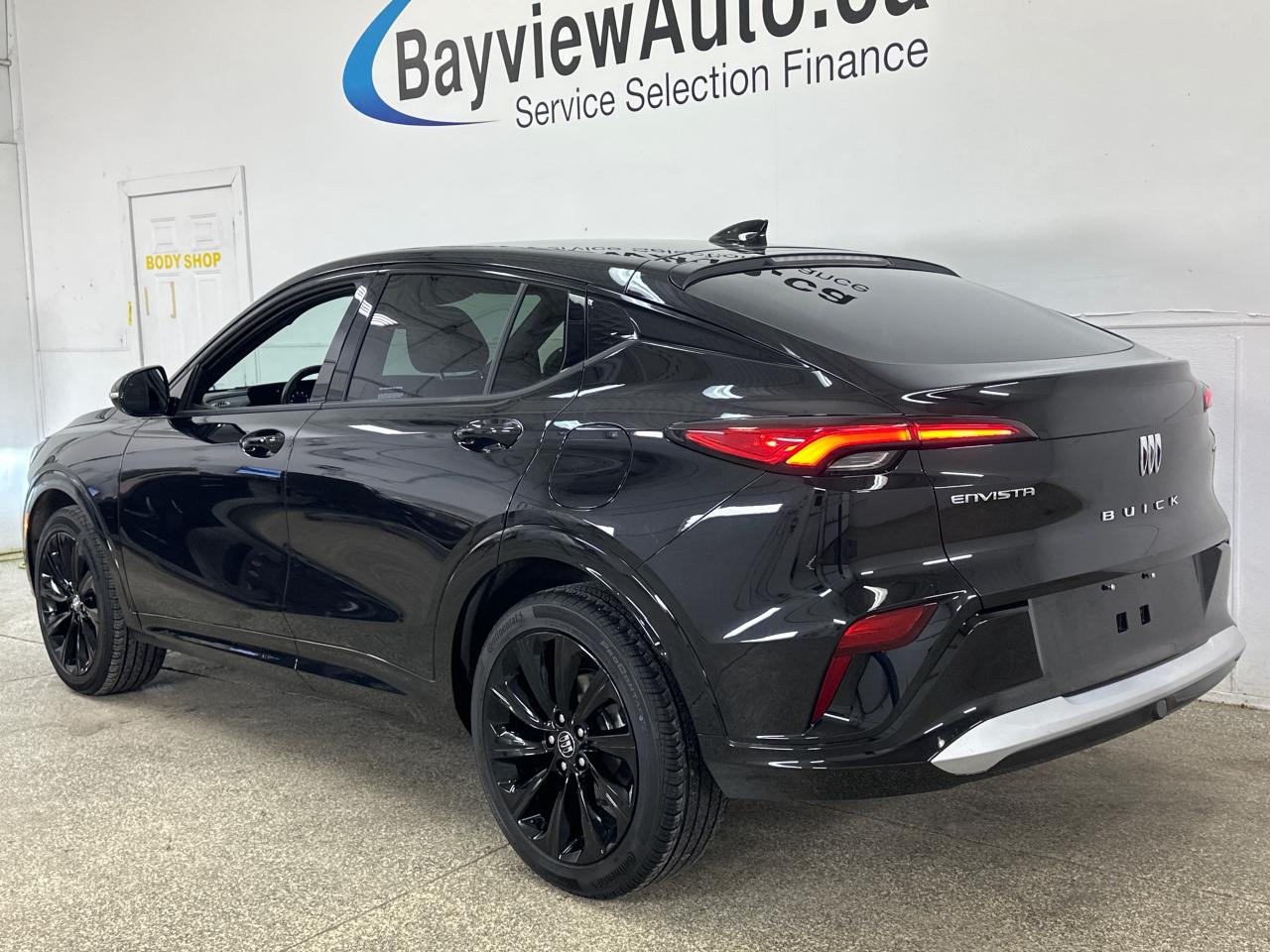 2024 Buick Envista Sport Touring 4dr Front-Wheel Drive Photo4