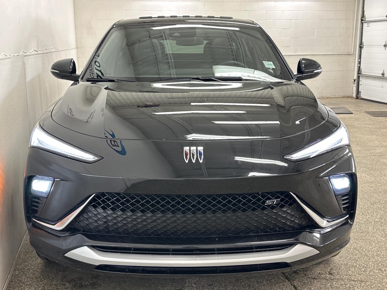 2024 Buick Envista Sport Touring 4dr Front-Wheel Drive Photo