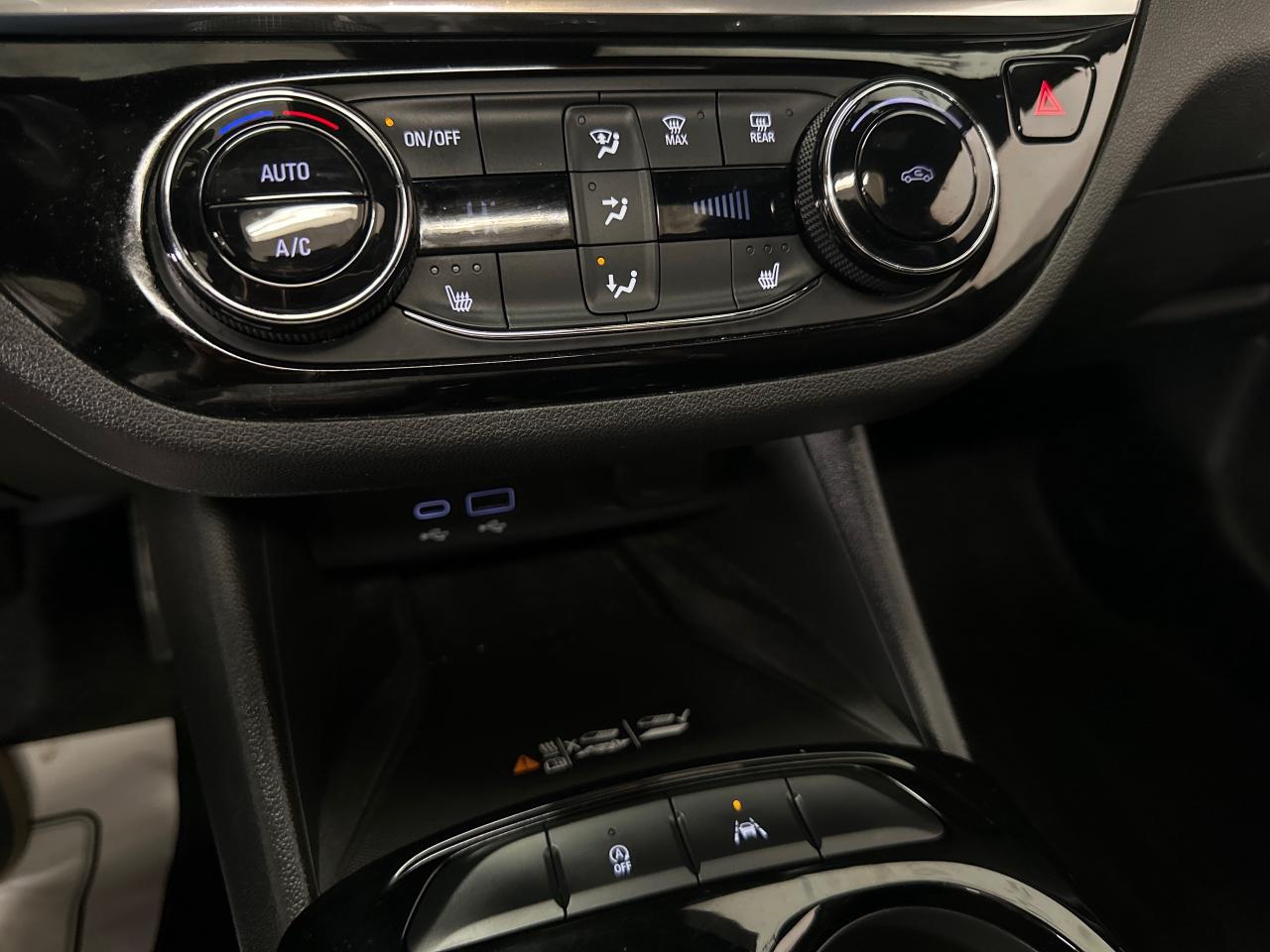 2024 Buick Envista Sport Touring 4dr Front-Wheel Drive Photo