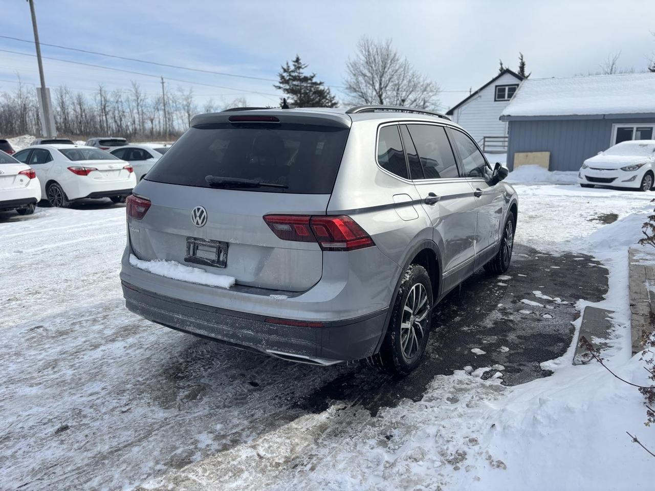 2019 Volkswagen Tiguan Comfortline 4dr All-wheel Drive 4MOTION Photo