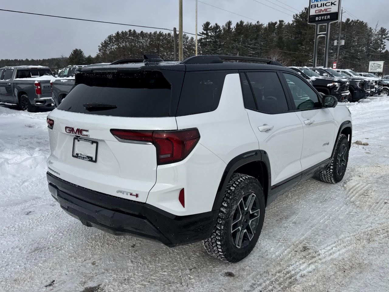 2026 GMC Terrain AWD AT4 Photo4