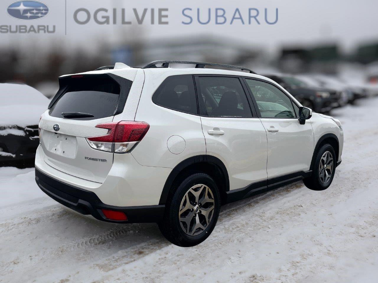 2023 Subaru Forester Touring 4dr All-Wheel Drive Photo
