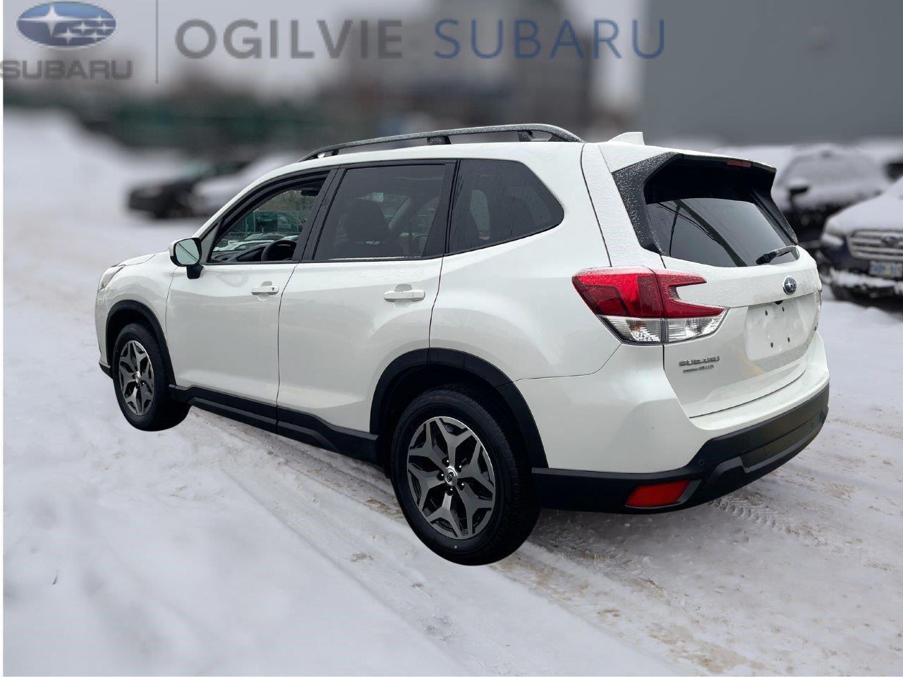 2023 Subaru Forester Touring 4dr All-Wheel Drive Photo